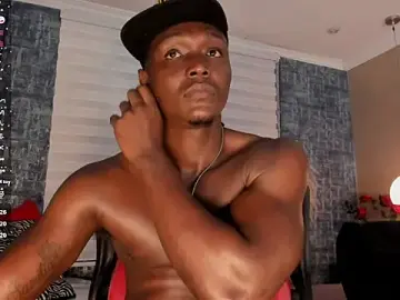 Stripchat Adult Webcam of DannSmmith