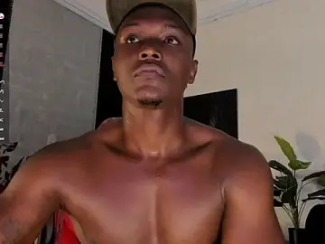 Stripchat Live Porn of DannSmmith