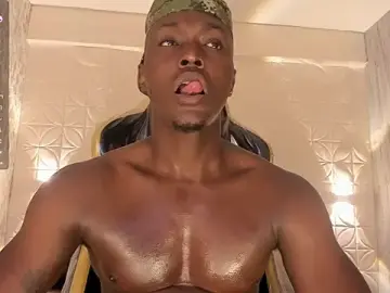 Stripchat Free Live Porn of DannSmmith