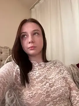 Stripchat Sex Cam of MiraXS