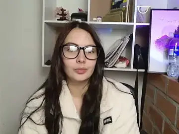 Stripchat Sex Cam of lalawhitte