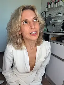 Stripchat Sex Cam of Lovebackground