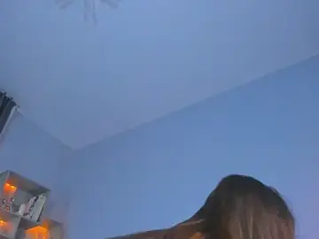 Stripchat Sex Cam of ClockworkLady