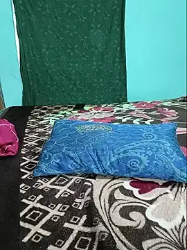 Stripchat Free Porn Cam of Ramya-hot-gueen