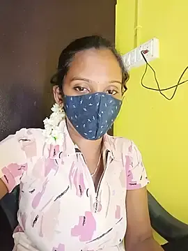 Stripchat Best Webcam of Tamil_Soloqueen_001
