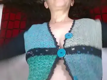 Stripchat Live Sex Cam of Tita_Madurita