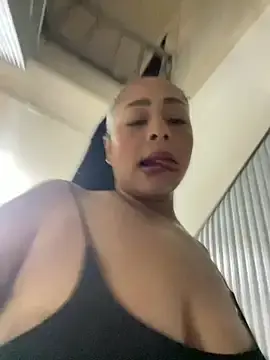Stripchat Free Porn Cam of sofia_xxx02