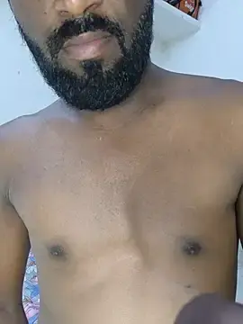 Stripchat Sex Cam of telugu_bull_hyd28