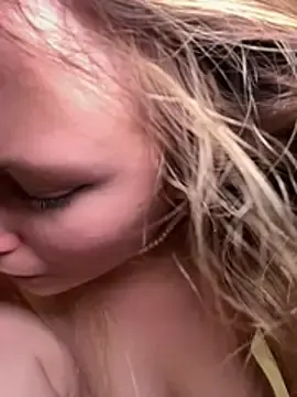 Stripchat Best live sex cam show of blonde_exe