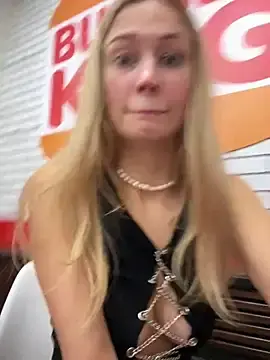 Stripchat Best live sex cam show of blonde_exe