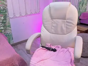 Stripchat Free Porn Cam of iam_sammy_01