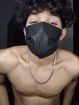 Stripchat Live Porn of roxiii_