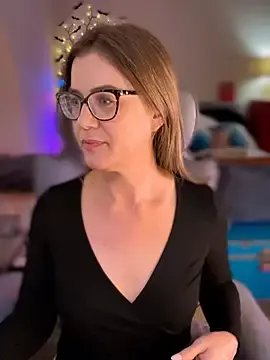 Stripchat Adult Webcams of MaiseKnox