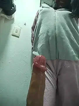 Stripchat Sex Cam of NAMISQUIIRT0
