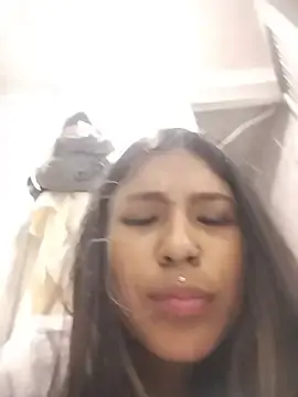 Stripchat Live Porn of NAMISQUIIRT0