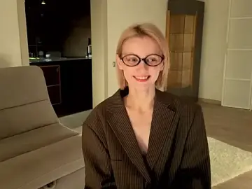 Stripchat Best live sex cam show of Evangel11