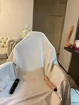 Stripchat Nude Webcam of sexflameswolf