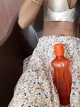 Stripchat Live Sex Cam of sexy_shital