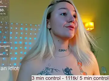 Stripchat Free Porn Cam of Debbie_Taylor