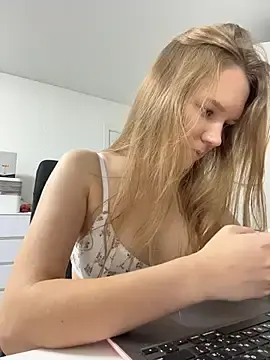 Stripchat Watch Live Sex Cams of Ketitull