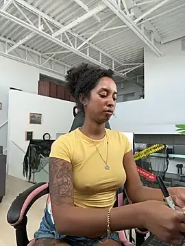 Stripchat Free Live Porn of Your_Paris