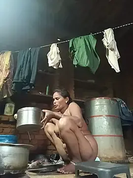 Stripchat Free Live Porn of cute_diya_12