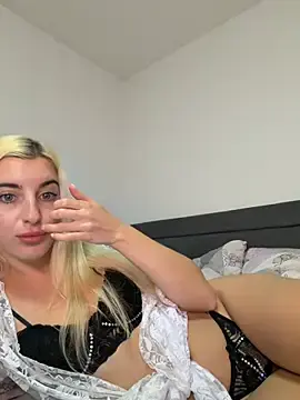 Stripchat Private Sex Chat of SweetMiiia