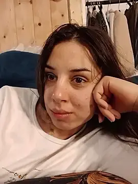 Stripchat Free Porn Cam of VanessaDoyle