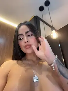 Stripchat Live Porn of Alexandra_duque