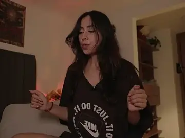Stripchat Free Live Porn of juanasnz99