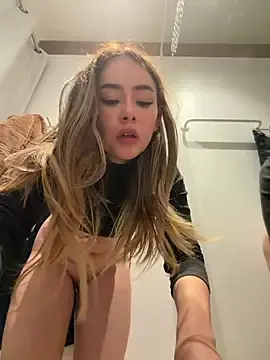 Stripchat Sex Cam of sammbunny