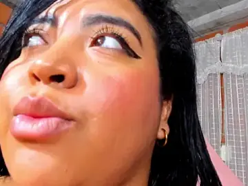 Stripchat Free Live Porn of ivy_roosx