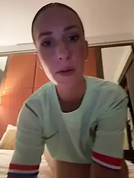 Stripchat Watch Live Sex Cams of lola_tentatiion