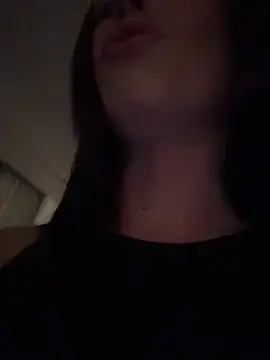 Stripchat Adult Webcam of lola_tentatiion