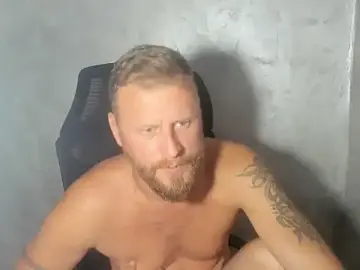 Stripchat Free Porn Cam of 20CMCOCK2026