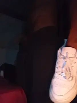 Stripchat Free Live Porn of Maintee27