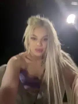 Stripchat Watch Live Sex Cams of AlyssaFoxx_