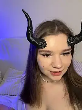 Stripchat Free Live Porn of PumaShyXD