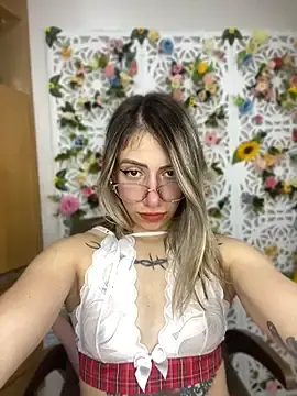 Stripchat Best Webcam of Branquinha_12
