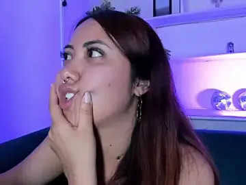 Stripchat Live Sex Cam of Saelivrae