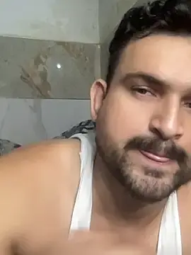 Stripchat Adult Webcams of Hunkguy99