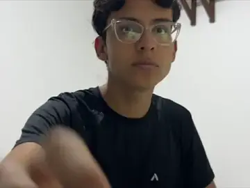 Stripchat Live Sex Cam of ItsVelour