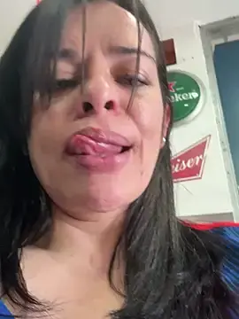 Stripchat Watch Live Sex Cams of Dr_Nathalia_28