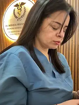 Stripchat Live Porn of Dr_Nathalia_28
