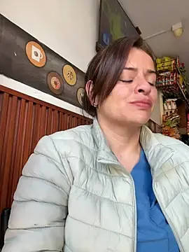 Stripchat Live Porn of Dr_Nathalia_28