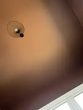 Stripchat Sex Cam of MileySummer