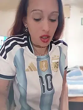 Stripchat Free Porn Cam of Zorrita_Fox