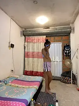 Stripchat Sex Cam of AlexaWarner
