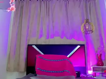 Stripchat Free Porn Cam of alexsandra_kiss