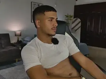 Stripchat Best Webcam of michel_g1